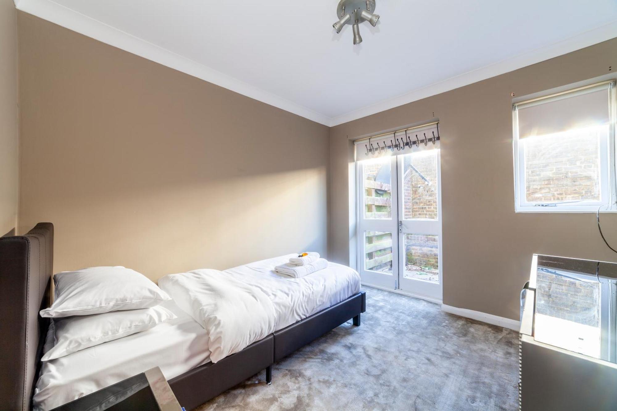 Centrally Located 5br Flat Wparking, Maida Vale Casa vacanze *